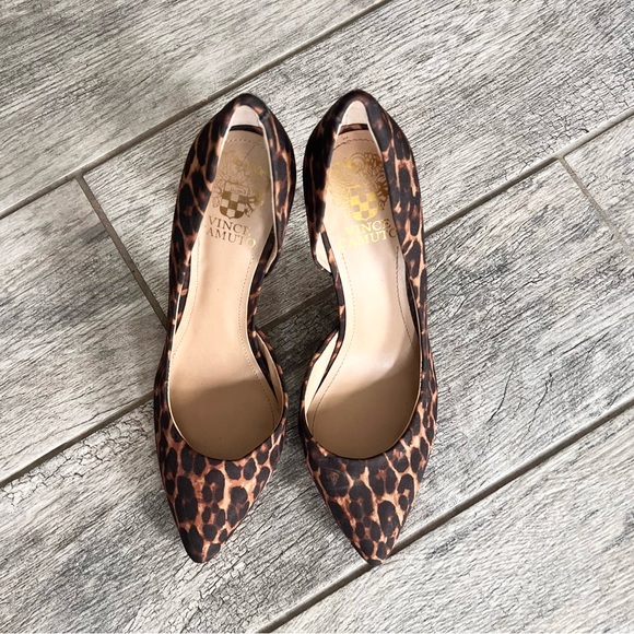 Vince Camuto Leopard Pumps 7 - Picture 1 of 9
